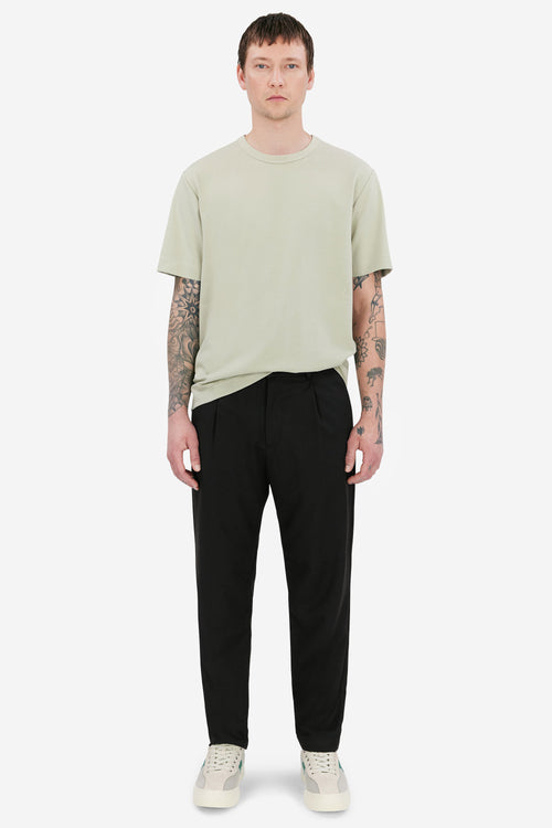 Arnason Dobby black