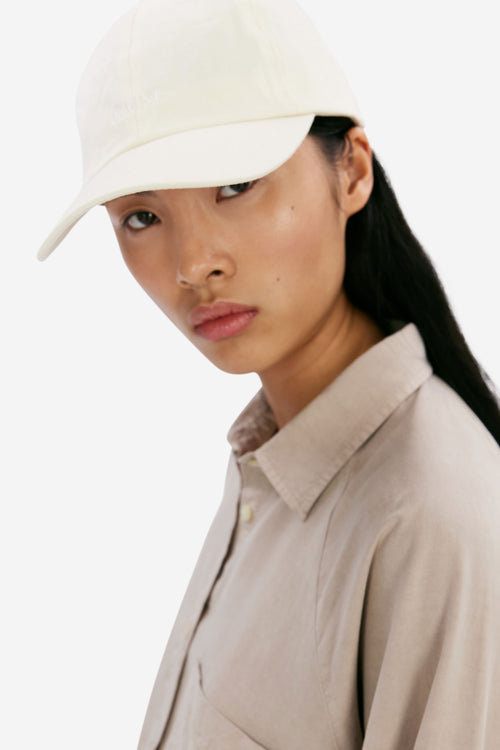 ELVINE Cap sand