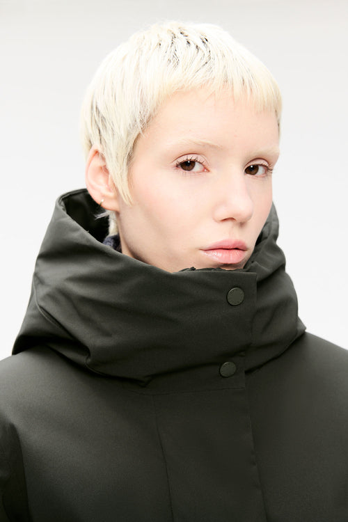 Eline shelter green