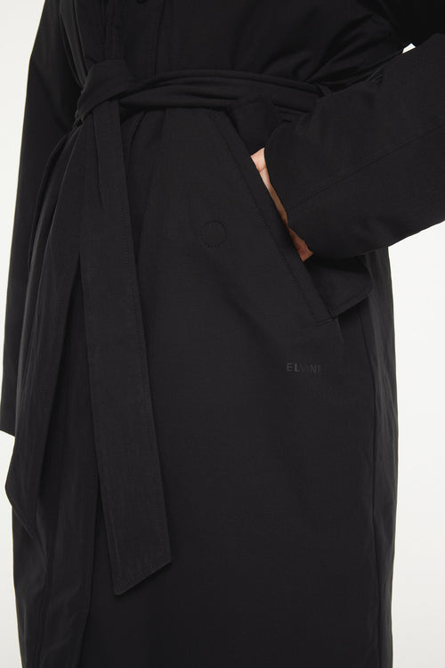Maxie black