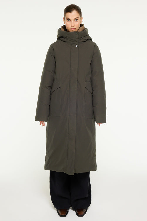 Naila deep olive