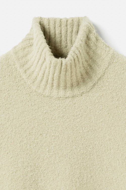 Neija white moss