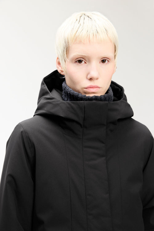 Signy black