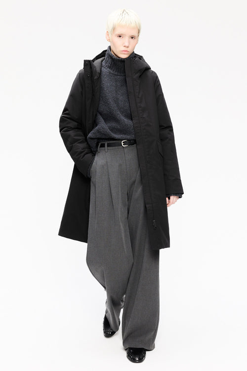 Signy black