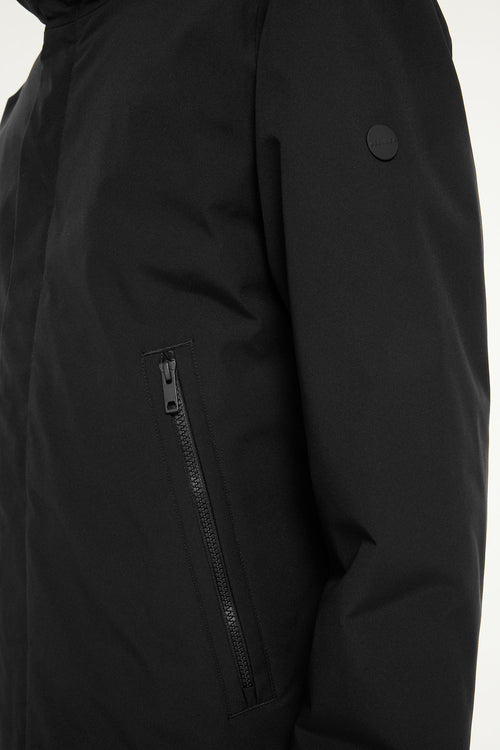 Vhinner black