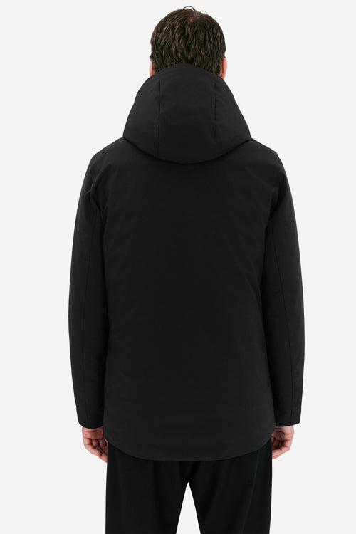 Vhinner black