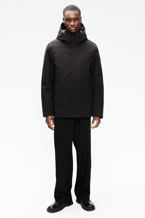 Vhinner black