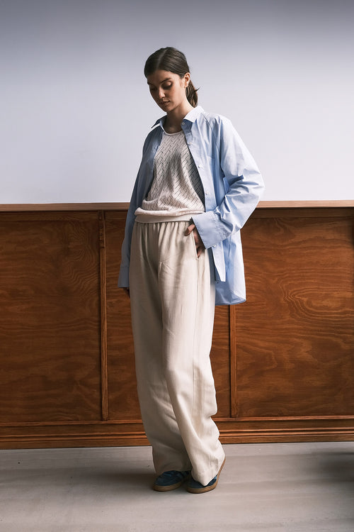 Debby offwhite